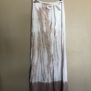 Tie dye maxi skirt.